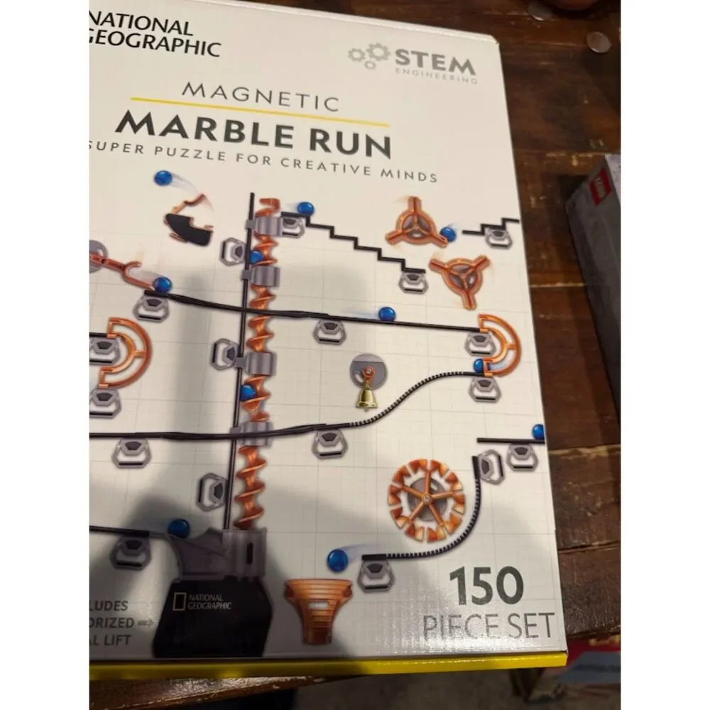 National Geographic 150 piece